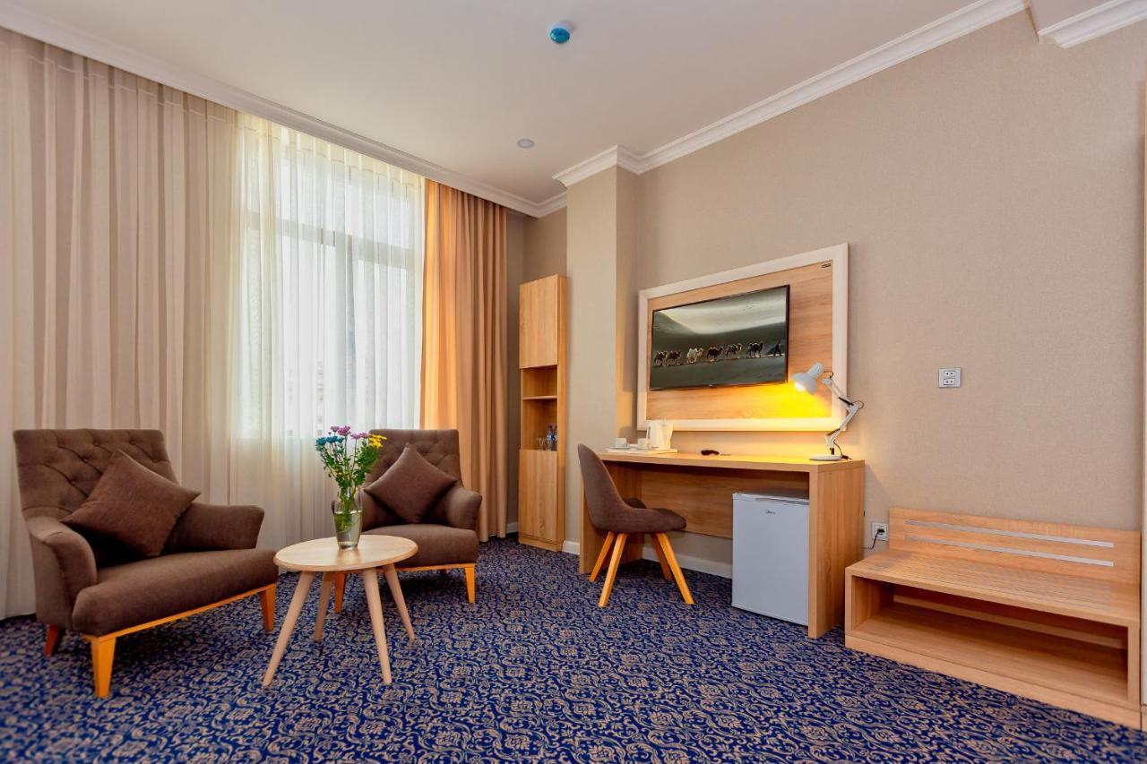 Golden City Hotel Baku Ngoại thất bức ảnh