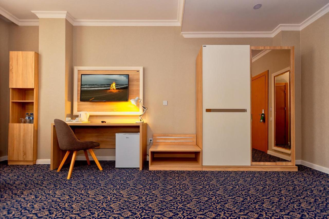 Golden City Hotel Baku Ngoại thất bức ảnh