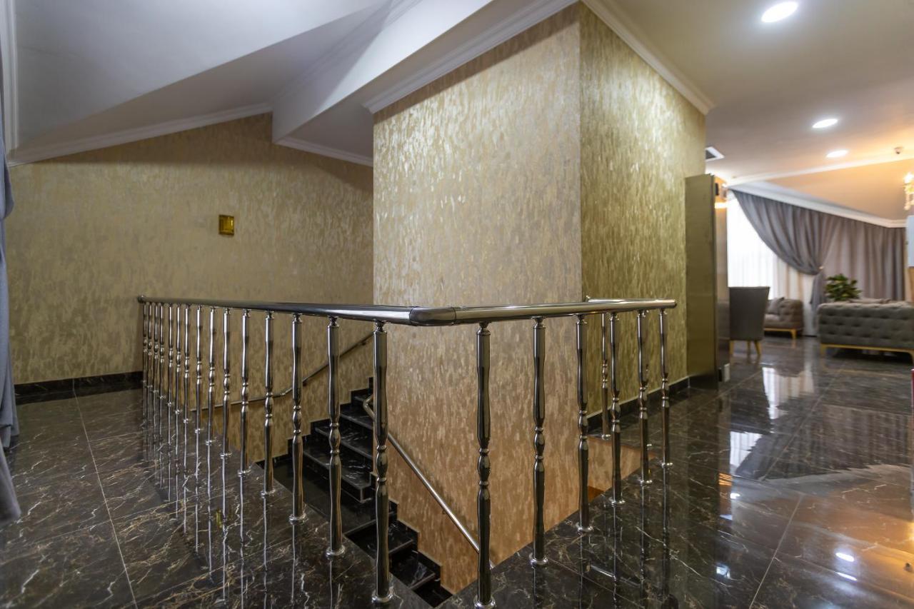 Golden City Hotel Baku Ngoại thất bức ảnh